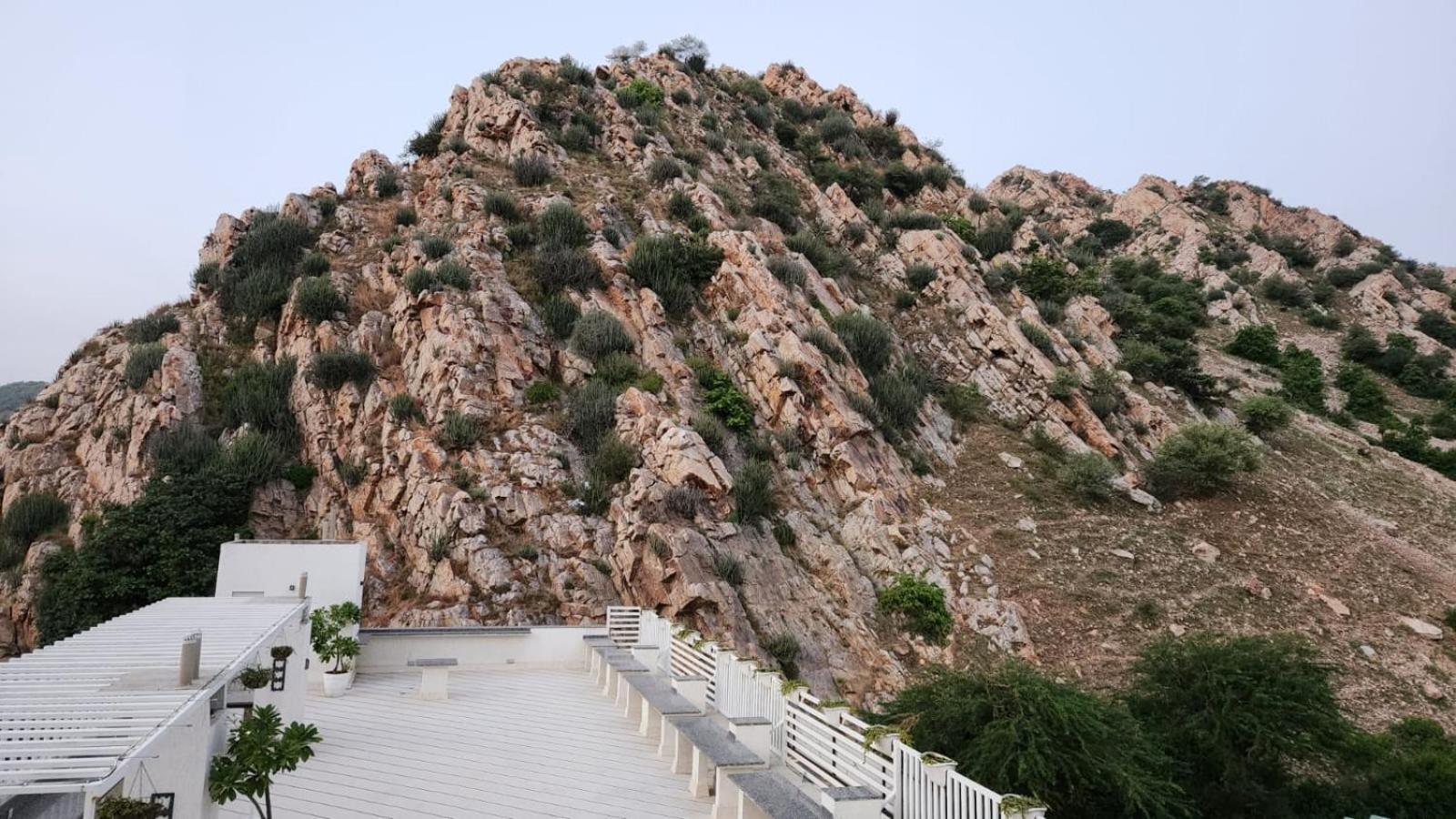 Alwar Vanyaevilas Exterior photo